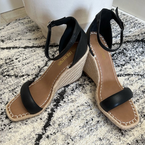 NWT Black Open Toe Wedge Espadrilles Ankle Strap Size 8 - Picture 2 of 9